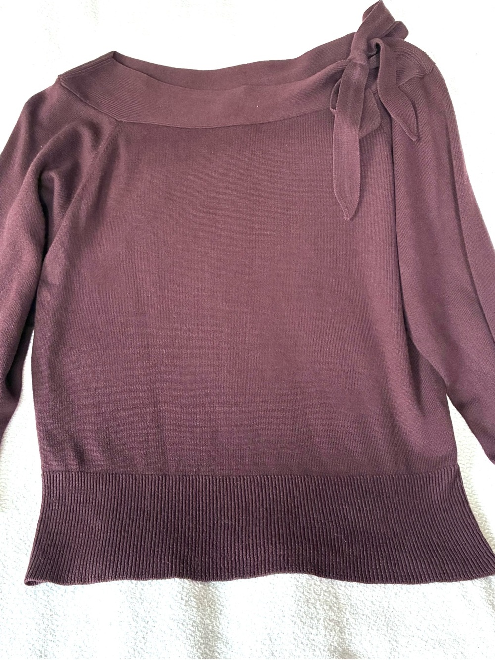 Tommy Bahama Cashmere/Silk Off-Shoulder Bow Sweater in Plum